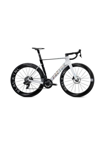 Factor Ostro V.A.M. 2.0 Disc / Pearl White/Chrome plento dviračio surinkimo komplektas (28")