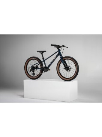 KROSS Liftie 20 X MY26 / Navy Blue-Silver Gloss / lengvas vaikiškas dviratis (20")