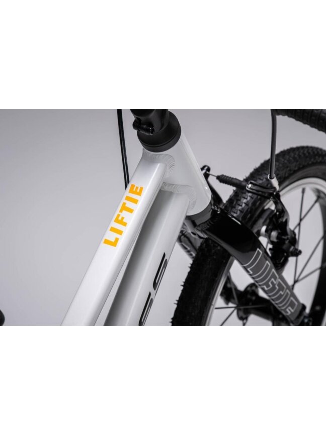 KROSS Liftie 16 U / White - Black Gloss / vaikiškas dviratis (16") 4 KROSS Liftie 16 U / White - Black Gloss / vaikiškas dviratis (16") 4