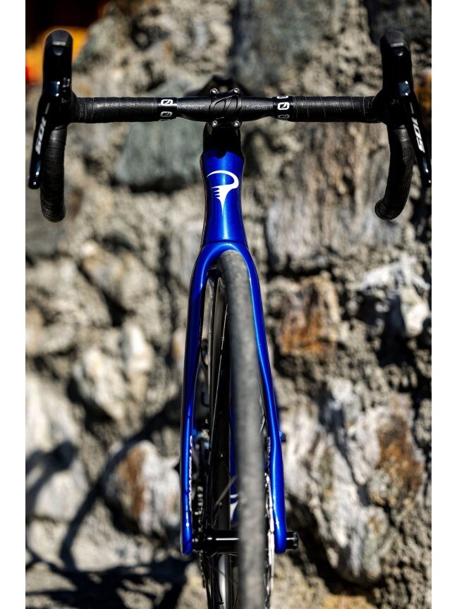 Pinarello F1 Disc / SHIMANO 105 2x12 / SHIMANO WH-RS171 / Formula Blue / plento dviratis (28") 8