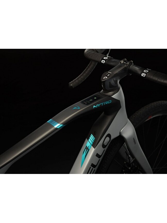 Pinarello Nytro Gravel E5 Disc / SRAM Rival XPLR AXS 1x12 / Fulcrum Rapid Red 900 / Saturn Silver / el. Gravel dviratis (28") 1 Pinarello Nytro Gravel E5 Disc / SRAM Rival XPLR AXS 1x12 / Fulcrum Rapid Red 900 / Saturn Silver / el. Gravel dviratis (28") 1